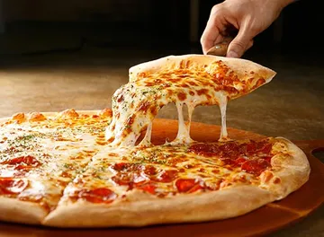 AS_133617244_Pizza_552x405_1