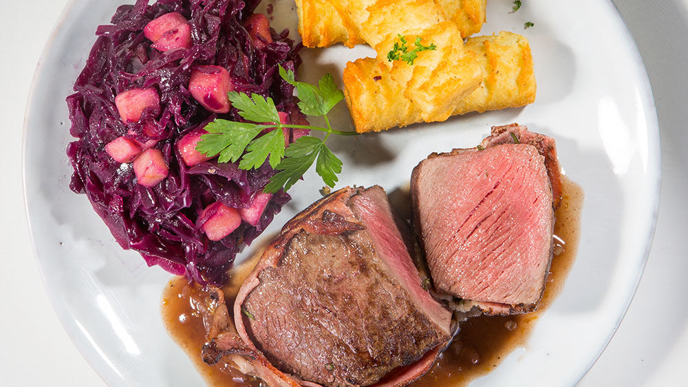 Hirschmedaillons im Speckmantel | Rezepte | HIT Hirschmedaillons im Speckmantel | Rezepte | HIT